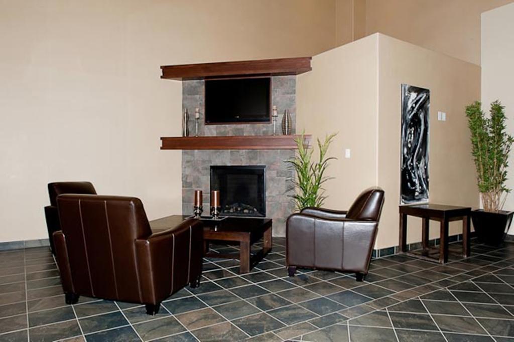 Paradise Inn And Suites Valleyview Eksteriør billede