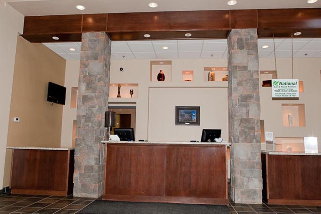 Paradise Inn And Suites Valleyview Eksteriør billede