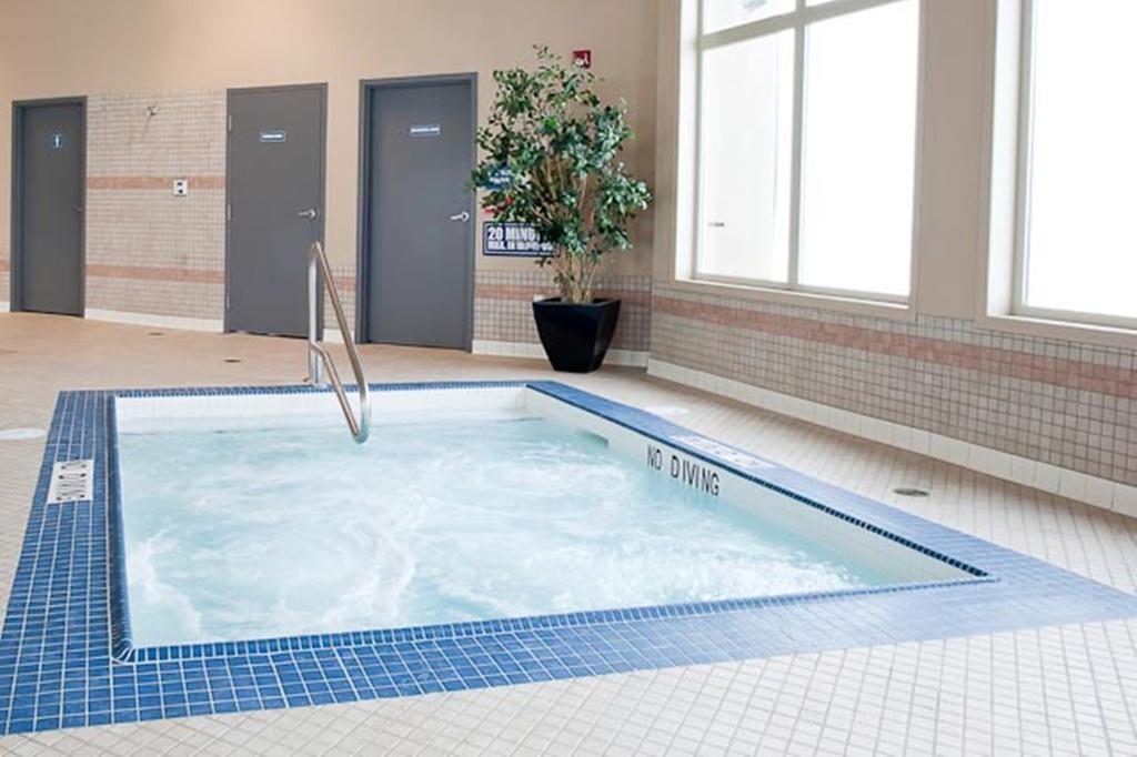 Paradise Inn And Suites Valleyview Eksteriør billede