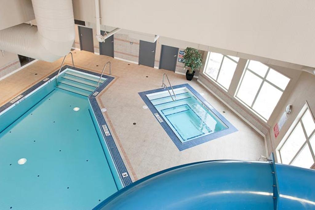 Paradise Inn And Suites Valleyview Eksteriør billede