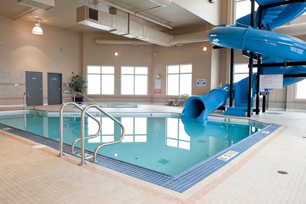 Paradise Inn And Suites Valleyview Eksteriør billede